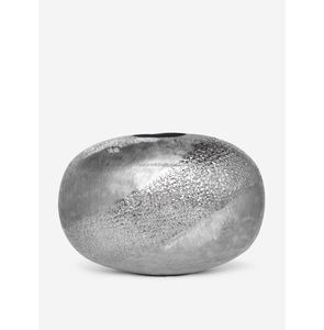 แจกันโลหะพื้นผิวสีเงินสมัยใหม่สําหรับตกแต่งบ้านด้วยแจกันโต๊ะสมัยใหม่ชุบนิกเกิลเงินสําเร็จรูปและแจกันดอกไม้ - Product Image 2