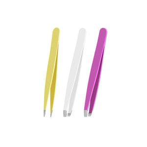 Crayons à sourcils auto-affûtants et taille-crayon de précision professionnels de qualité cosmétique supérieure – Prix de gros - Product Image 6