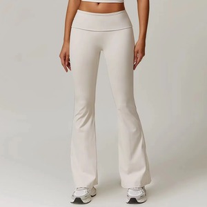 Pantalon de yoga ample pour femme avec logo personnalisé, coupe large, extensible, style évasé, vente en gros - Product Image 4