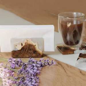 Porte-serviettes en bois artisanal avec incrustation de résine blanche, élégant organiseur de mouchoirs pour salle à manger, cuisine, restaurant, table domestique. - Product Image 1