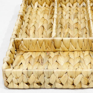 Plateaux de service en jacinthe d'eau tissée de haute qualité, organisateur décoratif de luxe pour la cuisine et le salon - Product Image 3