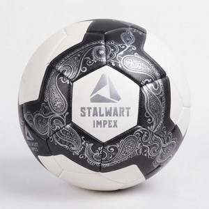 Balón de Fútbol Stalwart Impex, Diseño Duradero con Serigrafía en Blanco y Negro, Estilo con Logotipo, Cámara de Goma, Unión Térmica, Plegable, Alto Rendimiento - Product Image 1