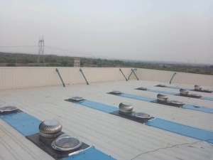 Tubo de Luz de Doble Uso - Ventilador de Techo Impulsado por el Viento para Luz Natural y Ventilación Natural en Edificios Industriales - Product Image 6