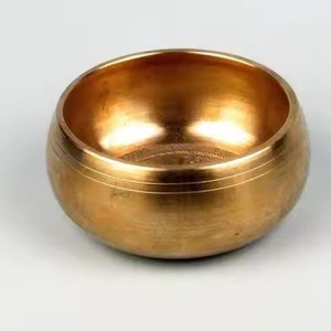 Elegante Tazón de Servir de Metal, Tazón de Acero Inoxidable para Alimentos, Vajilla Elegante para Cocina y Comedor, Plato para Servir Ensaladas y Frutas - Product Image 4