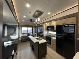 Nouveau 2026 F-o-r-e-s-t R-i-v-e-r C-a-m-p-s-i-t-e E-l-i-t-e 32B-A-M - Product Image 5