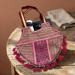 Bolso de Mano Rojo Artesanal Kambhari Jogeshwar de Primera Calidad, Estilo Boho, con Gran Capacidad, Cierre de Cremallera de Algodón Resistente para Mujer - Product Image 5