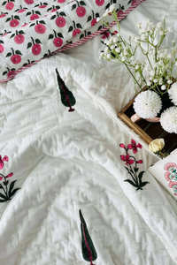 Designer Handmade <b>Bedspread</b> Kantha Quilted Manufacture Reversible Cotton Fabric <b>Patchwork</b> Bed Quilt 100% Cotton for Home, Hotel - Product Image 5