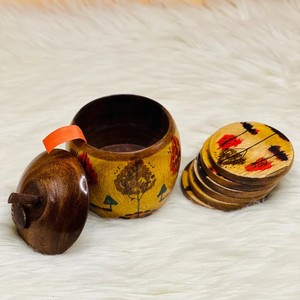 Posavasos de Madera con Forma de Manzana, Posavasos de Madera Natural Resistente al Calor para Bebidas, para Uso en el Hogar, la Oficina o la Mesa - Product Image 2