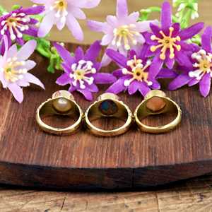 Anillo de Perlas y Turquesa Oyster Hecho a Mano con Banda Floral de Oro Vermeil de 18k y Plata de Ley 925, Joyería Fina Estilo Boho - Product Image 4