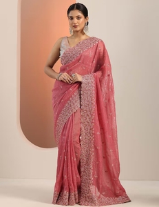 Sari Tradicional KV Peach Silk Blend con Adornos para Fiesta, con Blusa Sin Coser, Sin Arrugas y Reversible - Product Image 1
