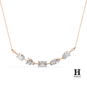 Collier en or 18 carats avec diamants de formes multiples, orné de diamants mélangés de taille émeraude, poire et marquise - Product Image 1