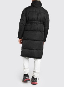 Veste matelassée OEM de haute qualité pour l'hiver, style streetwear, coupe-vent, couleur unie noire, personnalisable - Product Image 5