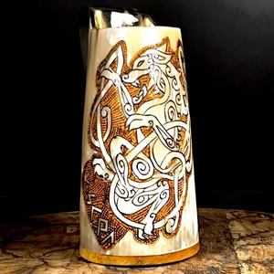 Tasses à café en corne de buffle au design antique, corne à boire médiévale, mug à bière en corne fait main - Product Image 1