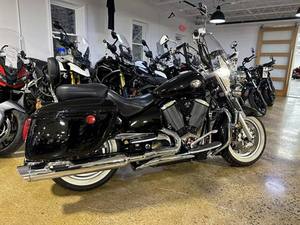 ข้อเสนอพิเศษ รถมอเตอร์ไซค์ทัวริ่งรุ่นใหม่ Victory Touring Cruiser ปี 2004 - Product Image 1