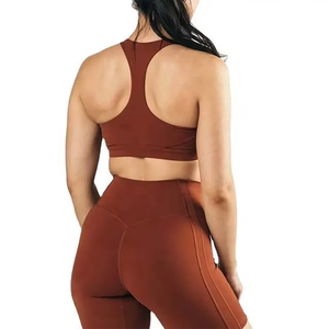 Conjunto Deportivo para Mujer, 2 Piezas, Top y Pantalones Cortos, Ropa Deportiva sin Costuras, Conjunto de Yoga 2026, Servicio de Logotipo Personalizado OEM - Product Image 4