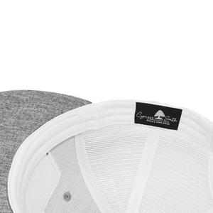 Casquette Trucker 6 Panneaux en Cuir Lavé Personnalisé avec Logo, Dos en Maille, Style Vintage, Fabriquée au Vietnam - Product Image 5