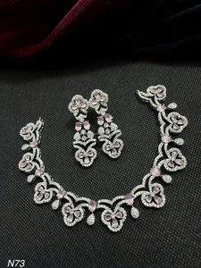 Ensemble de bijoux de mariée en diamant américain classique Collier et boucles d'oreilles en deux pièces pour mariage Style classique à la mode - Product Image 2