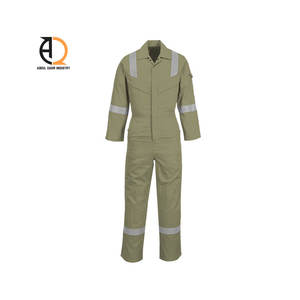 Combinaison de travail réutilisable entièrement personnalisée avec capuche et protection - Product Image 6