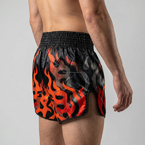 Pantalones Cortos de Boxeo con Estampado Digital de Patrón de Fuego OEM, Pantalones Cortos de Lucha de Alta Calidad con Corte Curvo y Aberturas Laterales para Hombre, para Gimnasio - Product Image 4