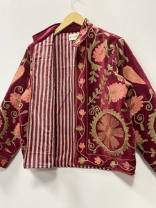 Chaqueta Bomber de Terciopelo Bordada con Flores, Cuello Alto, Manga Larga, Suave, Cálida, Hecha a Mano, Cierre Abierto, Estilo Elegante - Product Image 5