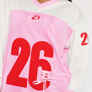 Maillot de football américain blanc et rose en gros, style sportif tendance, chemise de football à manches longues, fournisseur OEM pour femmes, marque privée - Product Image 6