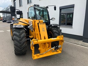 Manipulador telescópico de alto rendimiento JCB 538-60 Agri Xtra para agricultura moderna, máquina agrícola de alta resistencia, potencia y precisión. - Product Image 6
