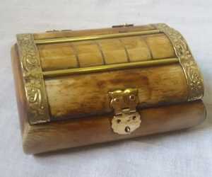 Handmade Wooden Pyramid Style Irregular Box with Brass Trim and Lock Home Decoration Craft - Product Image 3
