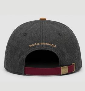 Gorra Trucker Injaehats de 6 Paneles, Color Granate Gris, Ajustable, Unisex, Casual, con Logotipo Bordado en el Panel Frontal, Lona, Poliéster y Algodón - Product Image 2