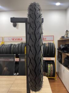 ยางรถจักรยานยนต์ KUMA K138 ผลิตในเวียดนาม ยางธรรมชาติ + ไนลอน 4PR/6PR/8PR 80/90-17 ระยะทาง 20000 กม. รับประกัน 12 เดือน สีดำ - Product Image 5