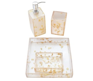 Juego de baño de resina epoxi de 4 piezas, estilo transparente para el hogar, dispensador de jabón, soporte para cepillos de dientes, bandeja de tocador a precio asequible. - Product Image 1