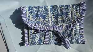 Funda Acolchada para Portátil de Algodón, Diseño Moderno y Suave, con Cierre de Encaje, Protección Acolchada, Estampado Floral - Product Image 2