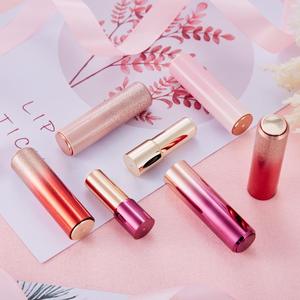 Wholesale Supplier Injection Moulding Cosmetic Magnetic Plastic High Quality Refillable <b>Lipstick</b> Tubes <b>Custom</b> Refills Packaging - Product Image 4