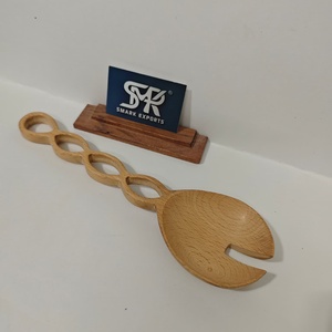 ช้อนเสิร์ฟสลัดไม้บีชทำมือระดับพรีเมียม พร้อมด้ามจับดีไซน์สวยงาม เป็นมิตรต่อสิ่งแวดล้อม อุปกรณ์ครัวจากไม้ธรรมชาติ - Product Image 3