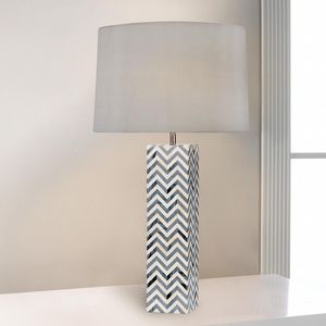 Lampe opulente en os incrusté, artisanale et décorative, luminaire de table pour chambre à coucher, salon, décoration intérieure haut de gamme - Product Image 1