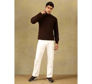 Pull en tricot épais pour homme, col montant, coupe ample, couleur marron foncé, en pure laine, chaud, pour l'automne et l'hiver. - Product Image 3