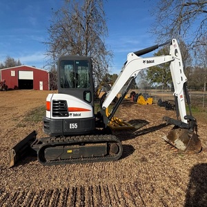 รถขุดตีนตะขาบ Bobcat E55 พร้อมกระบอกไฮดรอลิก Bosch Rexroth แบบเคลื่อนที่ได้ รถขุดตีนตะขาบพร้อมเครื่องยนต์ มอเตอร์ เกียร์ และ PLC - Product Image 2