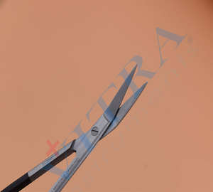 Ciseaux Wilmer 9,5 cm Super Cut avec anneau noir en acier inoxydable - Product Image 3