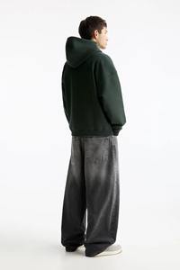 เสื้อฮู้ดทรงบ็อกซี่ สวมใส่สบาย ดีไซน์ทันสมัย เหมาะสำหรับผู้ชาย ผู้หญิง วัยรุ่น และวัยหนุ่มสาว - Product Image 4