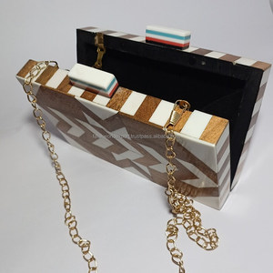 Pochette de Soirée d'Été Personnalisée en Cuir PU Faite à la Main, Ornée de Diamants et de Boutons, Doublure PVC, Artisanat en Résine, Style Vintage de Luxe - Product Image 5