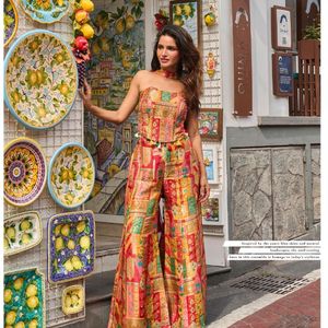 Ensemble haut et palazzo en viscose jacquard de soie Banarasi de qualité supérieure avec dupatta choker ornée à la main par des designers de Royal Exports - Product Image 2