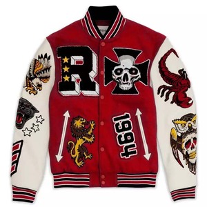 Veste universitaire noire pour homme, streetwear, design patchwork brodé, col rabattu, coupe classique, polyester et coton, vêtement d'automne - Product Image 4