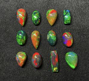 Opale noire éthiopienne naturelle, formes mélangées, cabochons, lot de pierres précieuses en vrac, 7-16 mm, opale noire certifiée IGI pour la fabrication de bijoux - Product Image 2