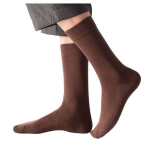 Chaussettes de sport de compression pour hommes - Tricotées, respirantes, absorbant la transpiration, imperméables, chaudes, mi-mollet, idéales pour la gym et l'extérieur - Product Image 2
