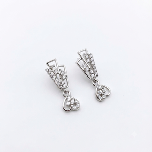 PENDIENTES DIVYORO CRYSTAL CASCADE HEART - Product Image 1