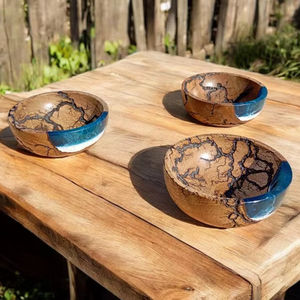 Tazón de Madera Hecho a Mano, Ecológico y de Estilo Moderno, Personalizado para Servir en la Mesa del Comedor, Decorativo para Ensaladas y Frutas - Product Image 1