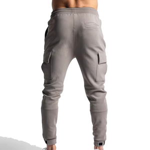 Pantalon de jogging cargo gris en toile légère pour homme avec taille élastique et cordon de serrage, plusieurs poches, décontracté, pour l'automne et la gym - Product Image 3