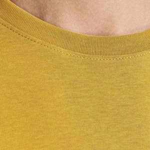 Camiseta de Manga Corta Negra de Corte Regular con Estampado Digital para Hombre, Cuello Redondo, Tejido de Poliéster/Algodón, Informal, Jersey Frontal, Ecológica - Product Image 6