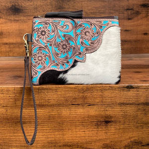 Nueva bolsa de maquillaje de viaje con cremallera de cuero de vaca a mano para mujer, bolso de mano con borla de cuero genuino de alta calidad - Product Image 2