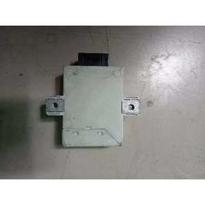 ECUs y Módulos de Computación Usados de la Serie 3 6774206010 - Product Image 2