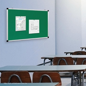 Tablero de Anuncios de Terciopelo Verde para Mostrar Mensajes - Product Image 6